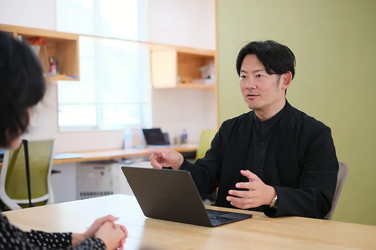 現場の声を聞きながらツールを試すTTCのメンバー